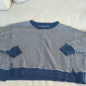 American Eagle Outfitters Navy and Cream Knit